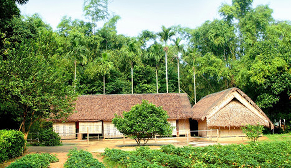 Chủ tịch Hồ Chí Minh - người con ưu tú của dân tộc Việt Nam