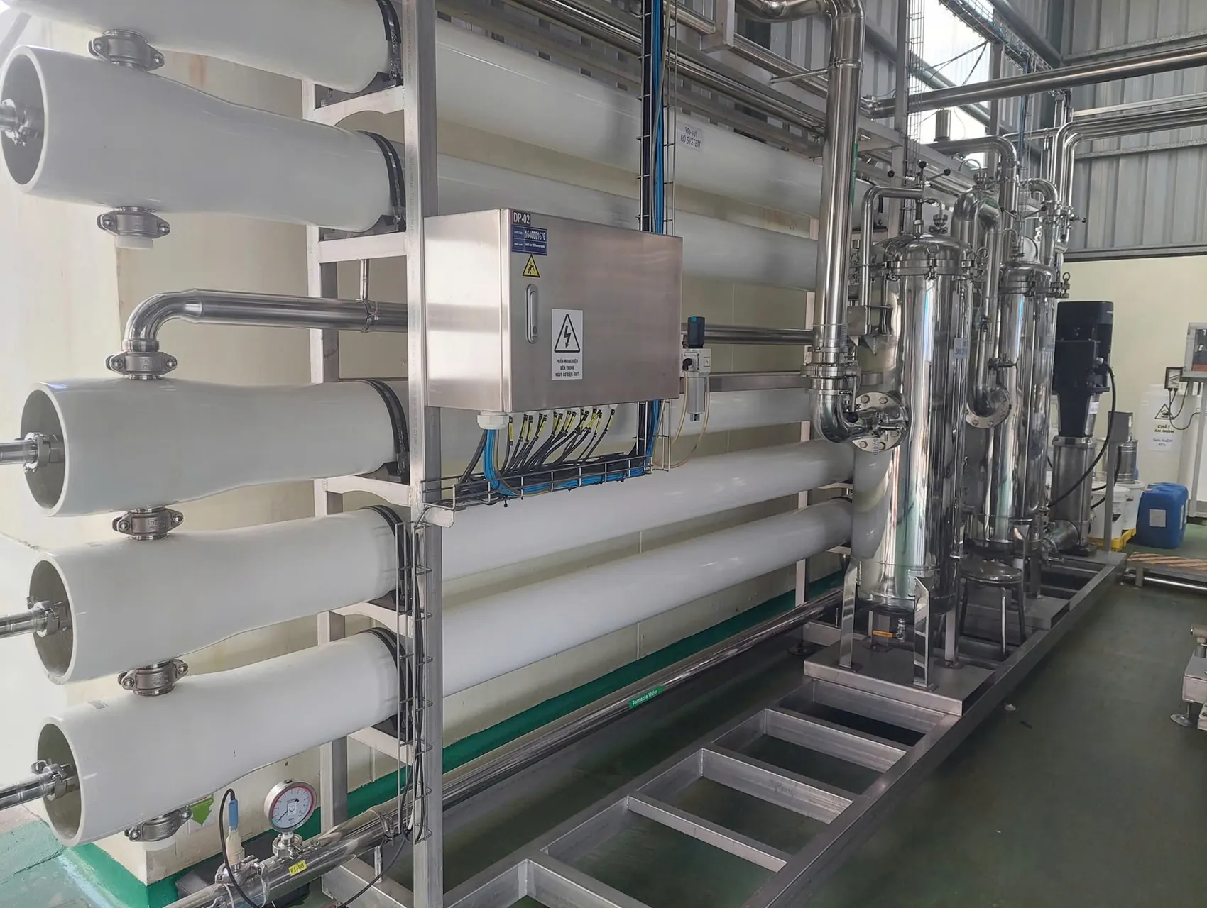 Hệ thống màng lọc RO xử lý nước trong nhà máy của Suntory PepsiCo Việt Nam