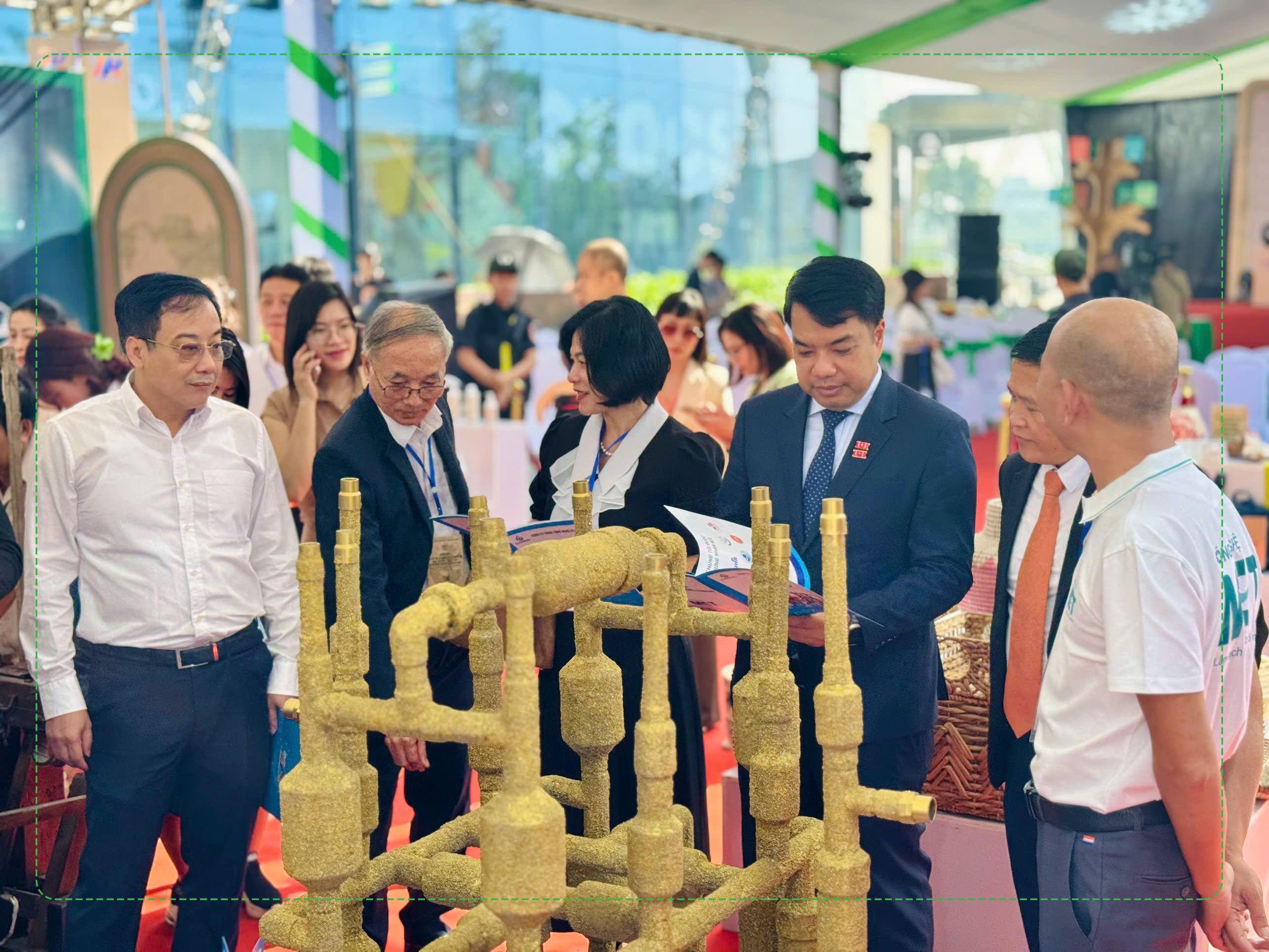 Hệ thống giao dịch trái phiếu doanh nghiệp riêng lẻ phát triển mạnh mẽ sau 1 năm vận hành ảnh 1